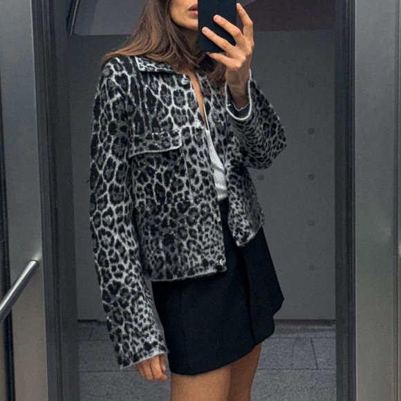 Zara gray leopard animal print jacquard knit cardigan NWT - Picture 2 of 11